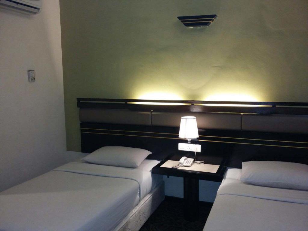 Aparthotel Embassy Hotel & Service Apartment 3*
