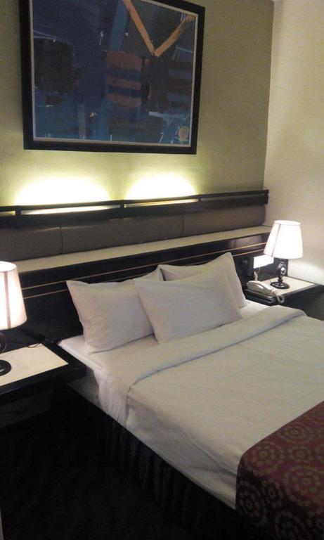 Aparthotel Embassy Hotel & Service Apartment